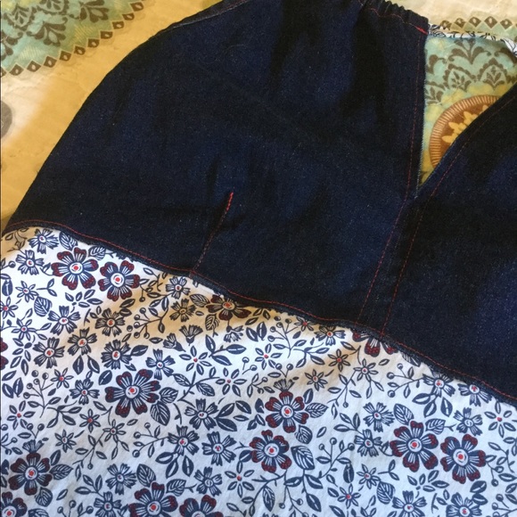 👗 Beautiful Denim Halter Dress 👡 - Picture 5 of 5